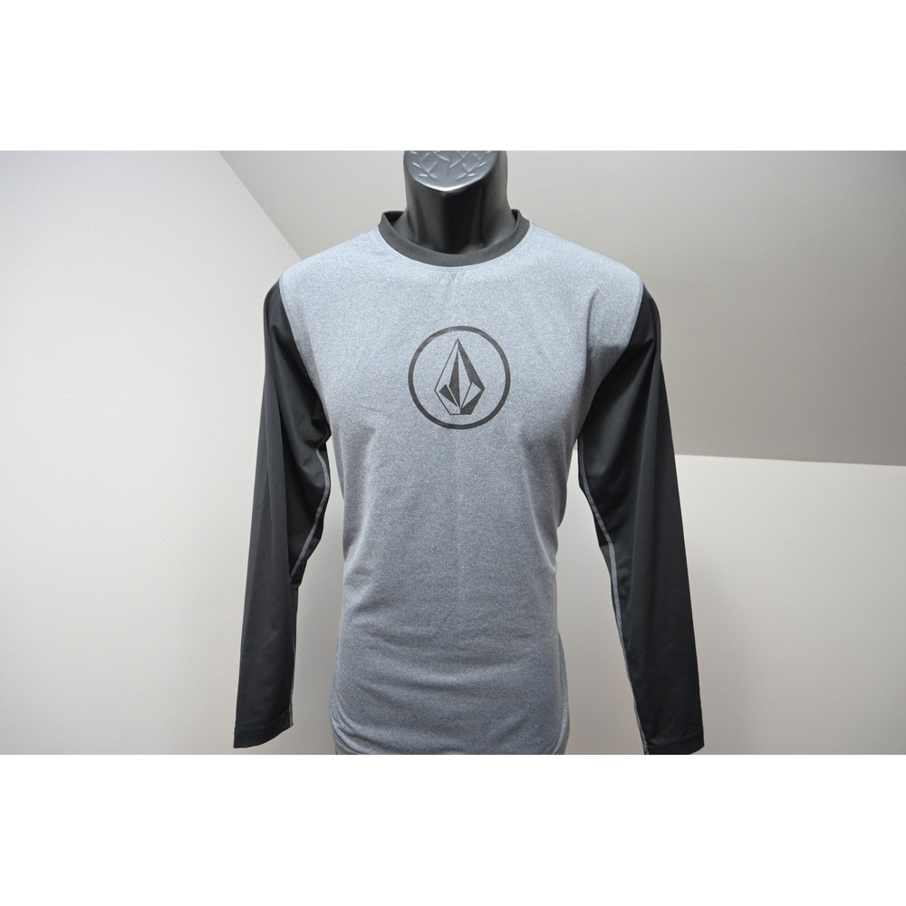 Volcom Rash Guard Mens Medium Grey Black Long Sleeve Logo Swim Shirt Excellent